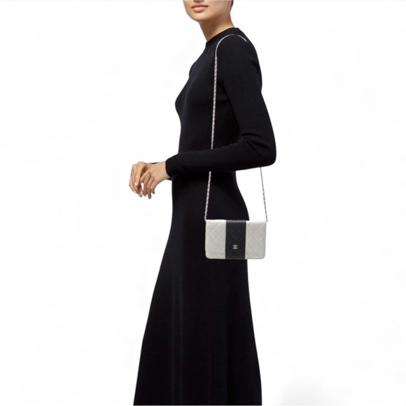 🆕CHANEL Classic Wallet on Chain Color Block Black & Ivory Gold-Tone hardware NIB - Picture 16 of 16